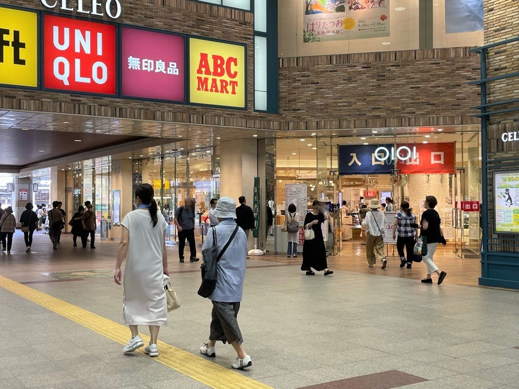 1階正面入口