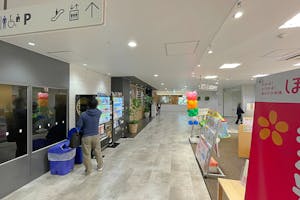 【光が丘IMA/光が丘駅直結】電子タバコ等の喫煙具PRに最適な駅直結ショッピングセンターの3階喫煙スペース前にあるイベントスペース