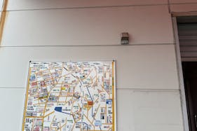 【ゆめマート 若園】屋外 入口正面 キッチンカーや販促プロモーションにおすすめな催事イベントスペース