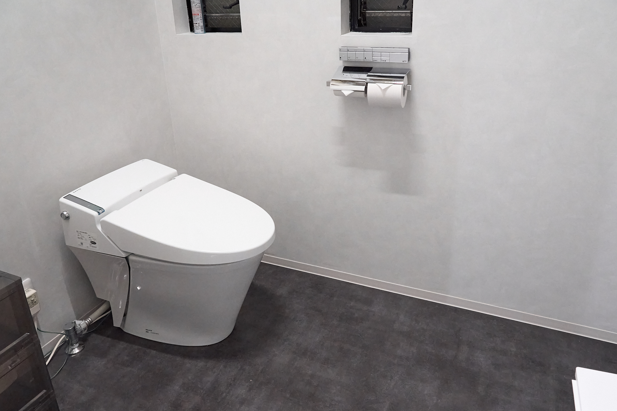 【明治神宮前駅4分】原宿・神宮前エリアの中心部！ポップアップイベントやワークショップに最適な白で統一されたシンプルさが美しいイベントスペース「PREMIER STUDIO ZERO」