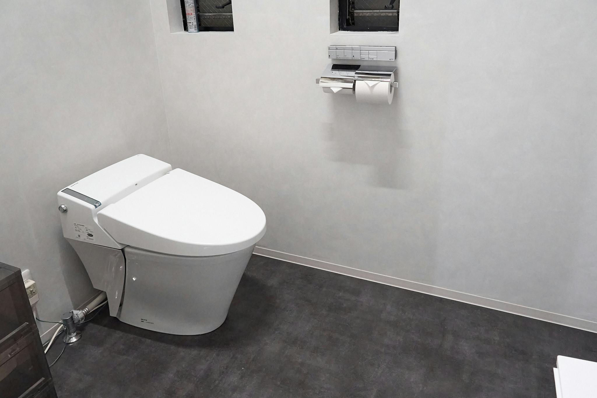 【明治神宮前駅4分】原宿・神宮前エリアの中心部!ポップアップイベントやワークショップに最適な白で統一されたシンプルさが美しいイベントスペース「PREMIER STUDIO ZERO」