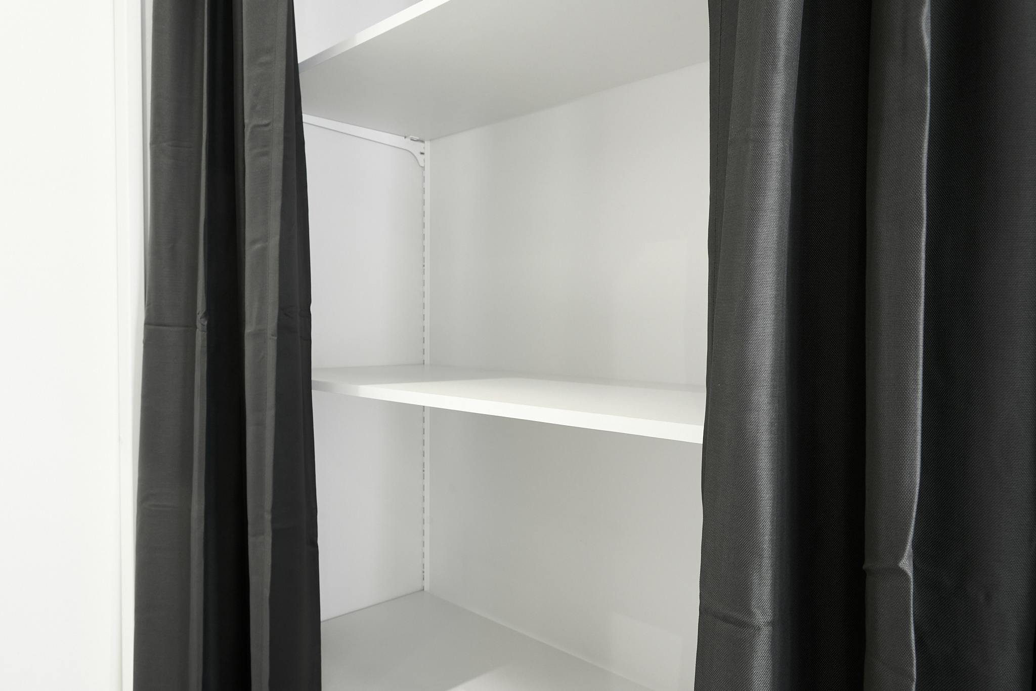 【明治神宮前駅4分】原宿・神宮前エリアの中心部!ポップアップイベントやワークショップに最適な白で統一されたシンプルさが美しいイベントスペース「PREMIER STUDIO ZERO」