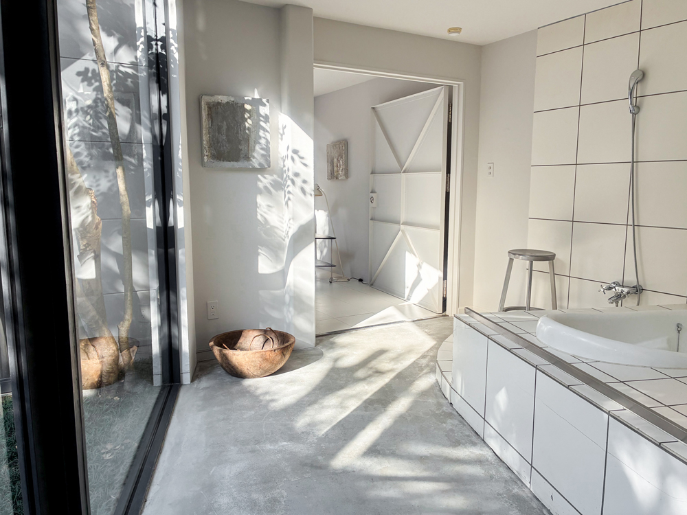 【新井薬師前駅2分】撮影や展示会に シンプルでモダンな空間のハウススタジオ（一棟貸し）