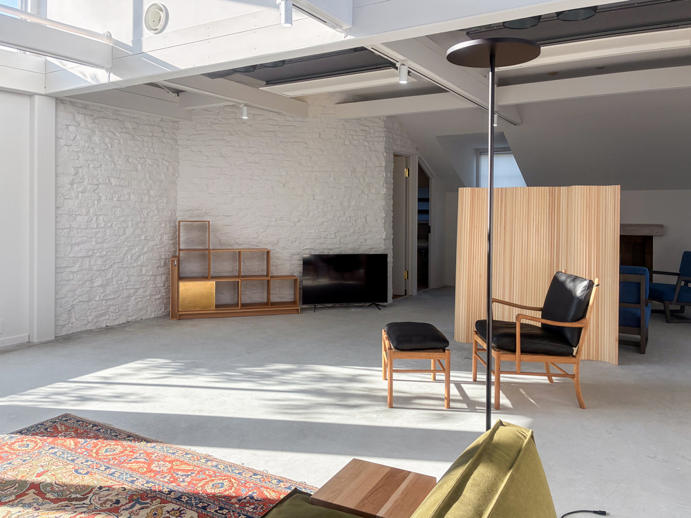 【新井薬師前駅2分】撮影や展示会に シンプルでモダンな空間のハウススタジオ（一棟貸し）