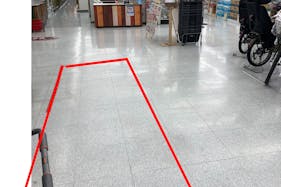 【ユニディショップス市川店】レジ付近 物販やプロモーションに最適なホームセンター内レジ付近の催事イベントスペース