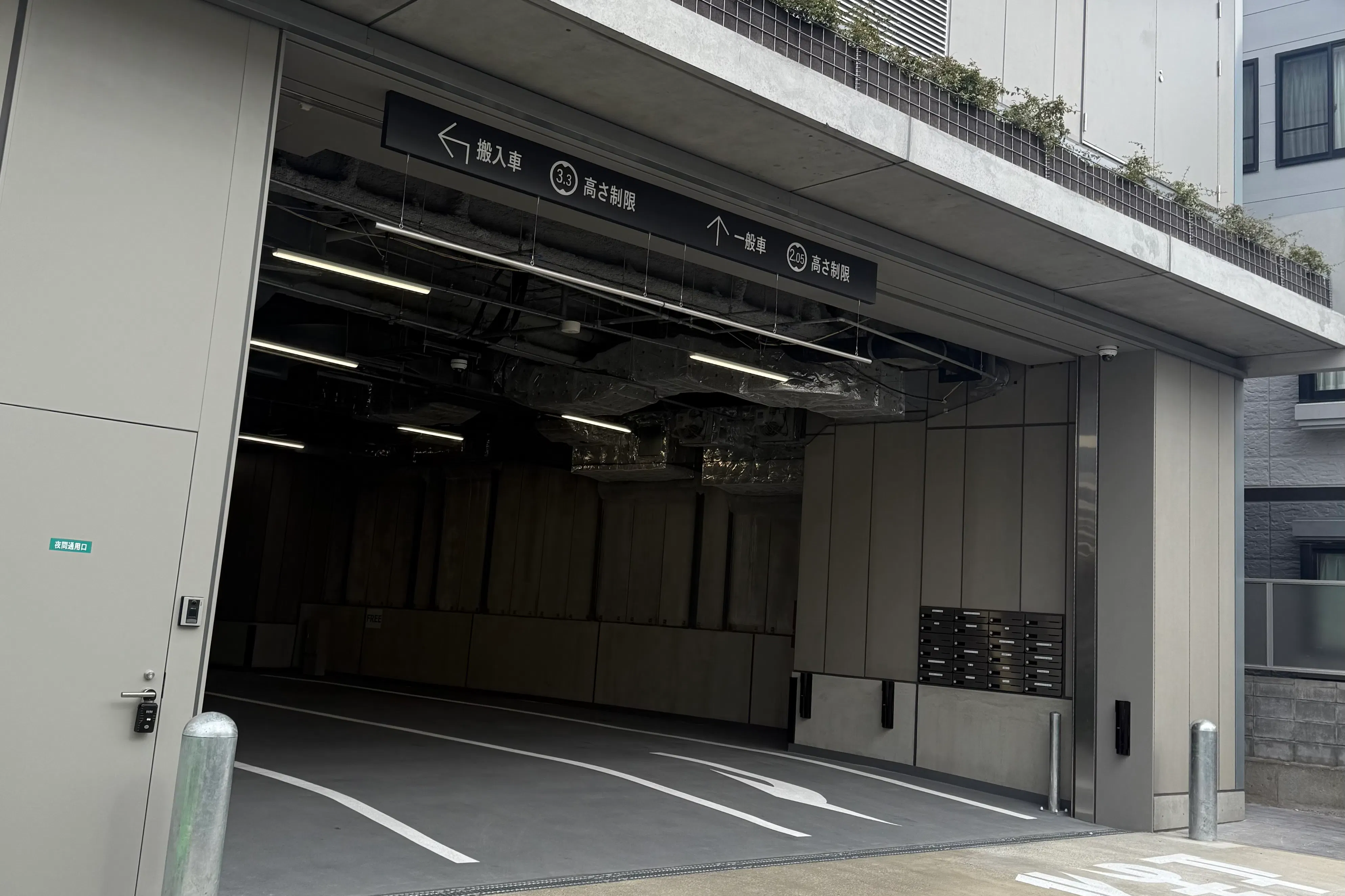 【KOMAZAWA Park Quarter】【駒沢大学駅徒歩1分】カフェ横の緑あふれるテラス空間「KOMAZAWA Park Quarter Biotope」