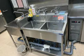 【海老名マルイ】1階 カレンダリウムF12【食物販・調理行為可能】入口正面の好立地、共同利用キッチン・共同冷蔵・冷凍庫完備