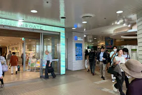 【ODAKYU 湘南 GATE】ODAKYU 湘南 GATE2F エントランス横