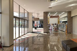 【浜松プラザフレスポ】 PRや物販利用に適した1F入口横のイベントスペース