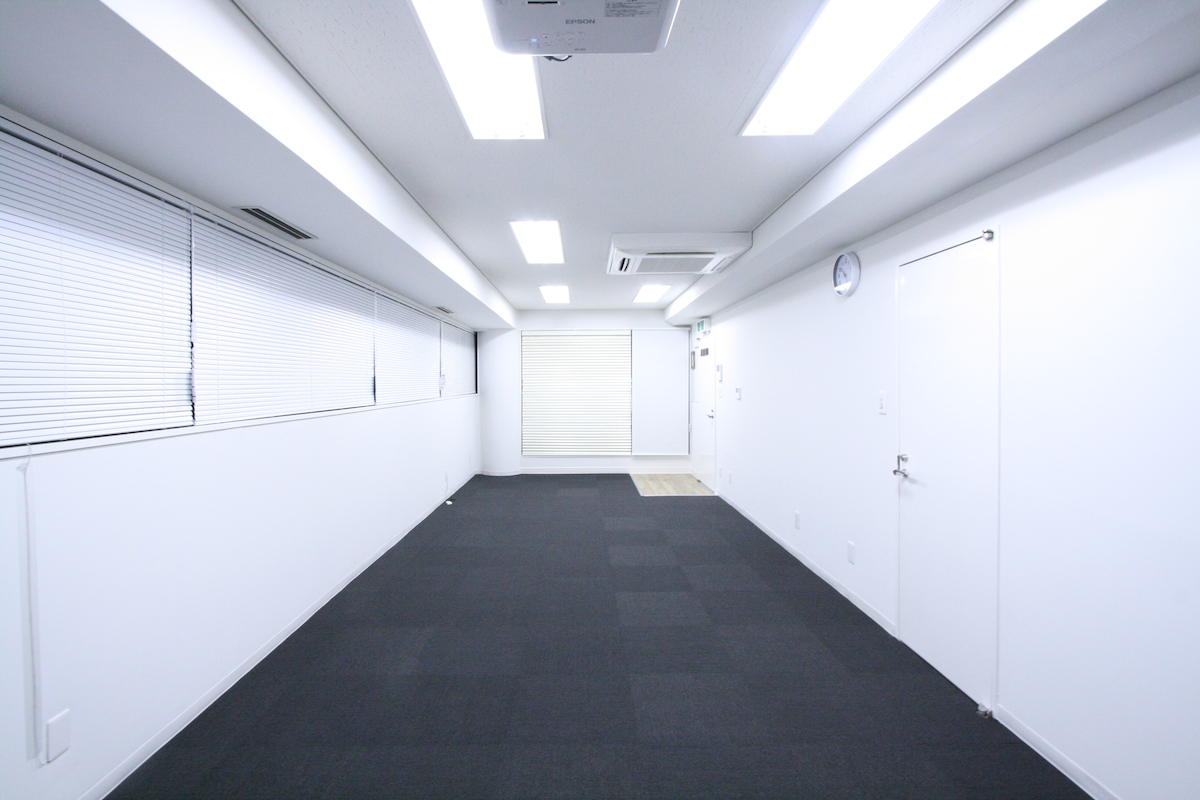 【品川駅3分　1階路面店】展示会やワークショップに適したプロジェクター・演台・WiFi全て無料のイベントスペースの画像18