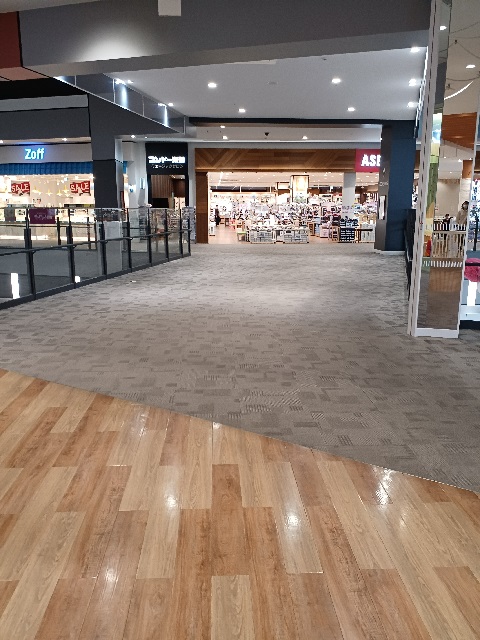 【イオンモール木更津】2F フードコート前ブリッジ