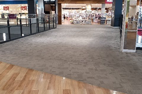 【イオンモール木更津】2F フードコート前ブリッジ