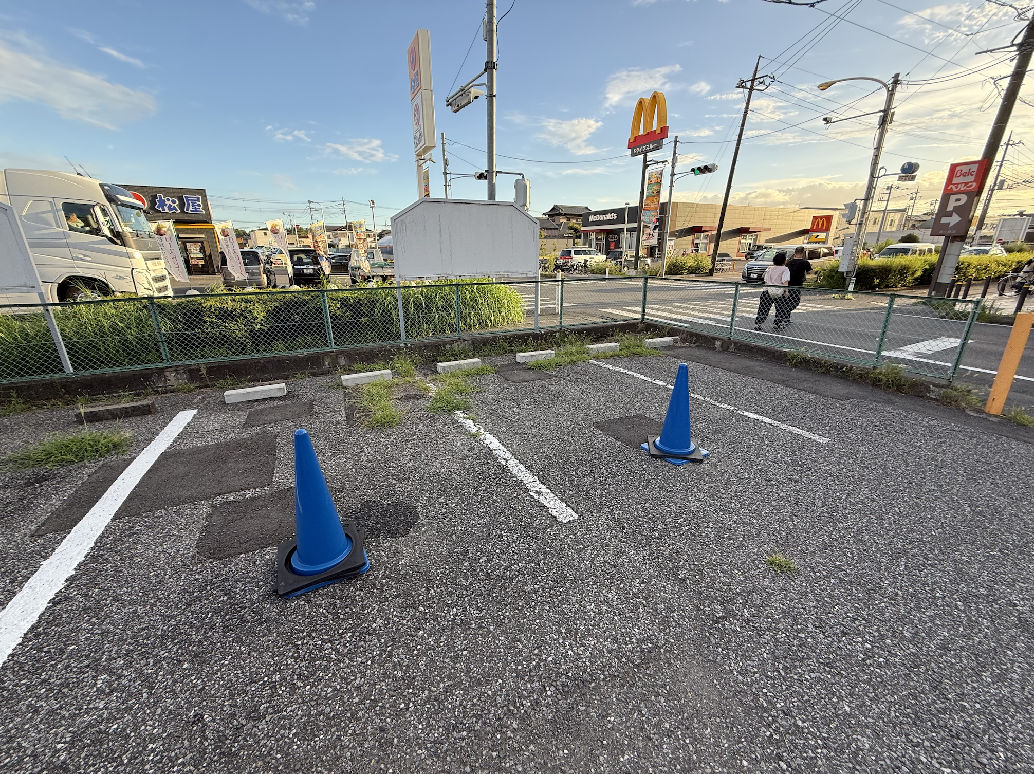【ダイナム戸ヶ崎店】キッチンカー出店やプロモーションイベントに最適なアミューズメント施設駐車場内のスペース①