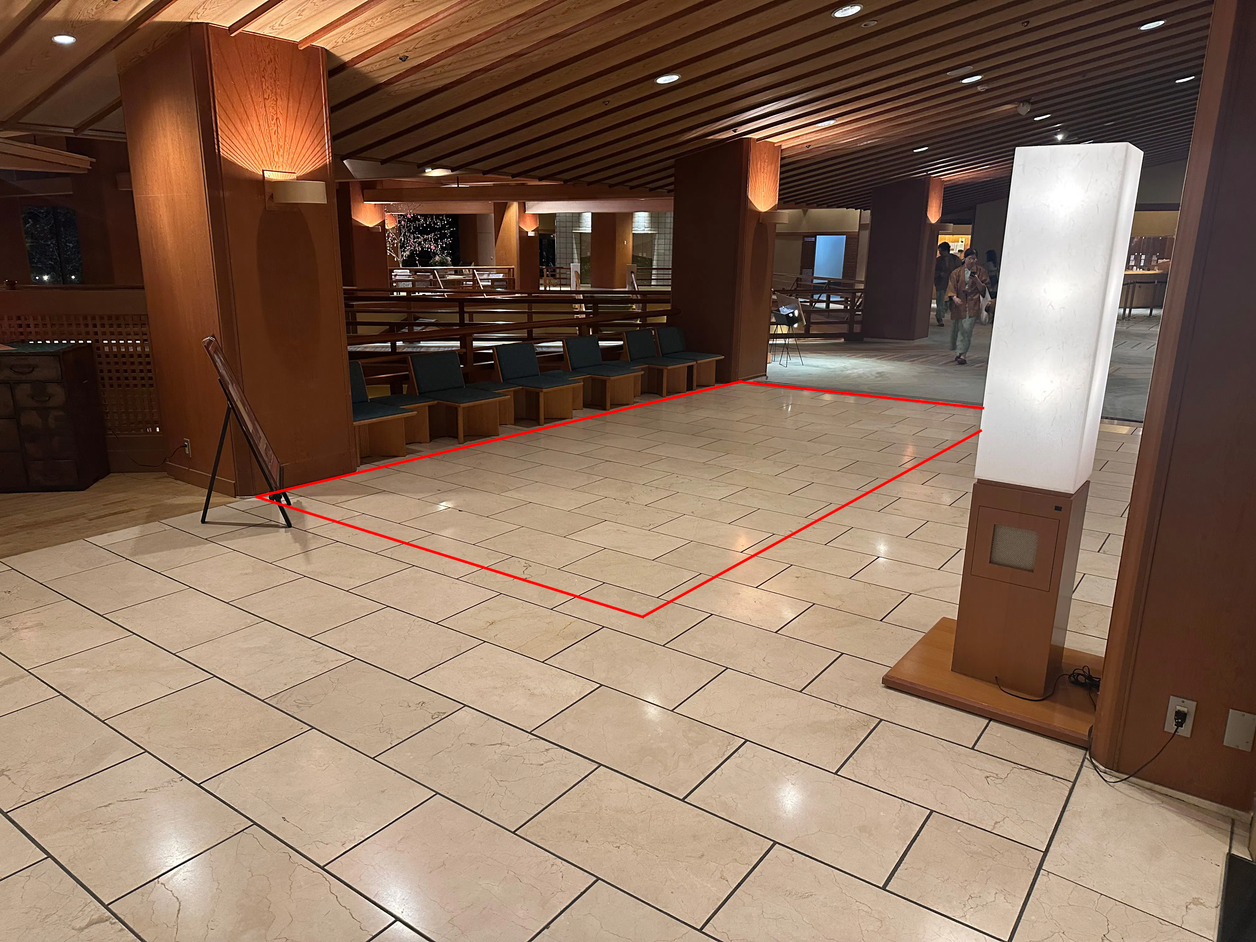 【會津芦ノ牧温泉 大川荘】宿泊者向けの物販やプロモーションにおすすめのロビーのイベントスペース