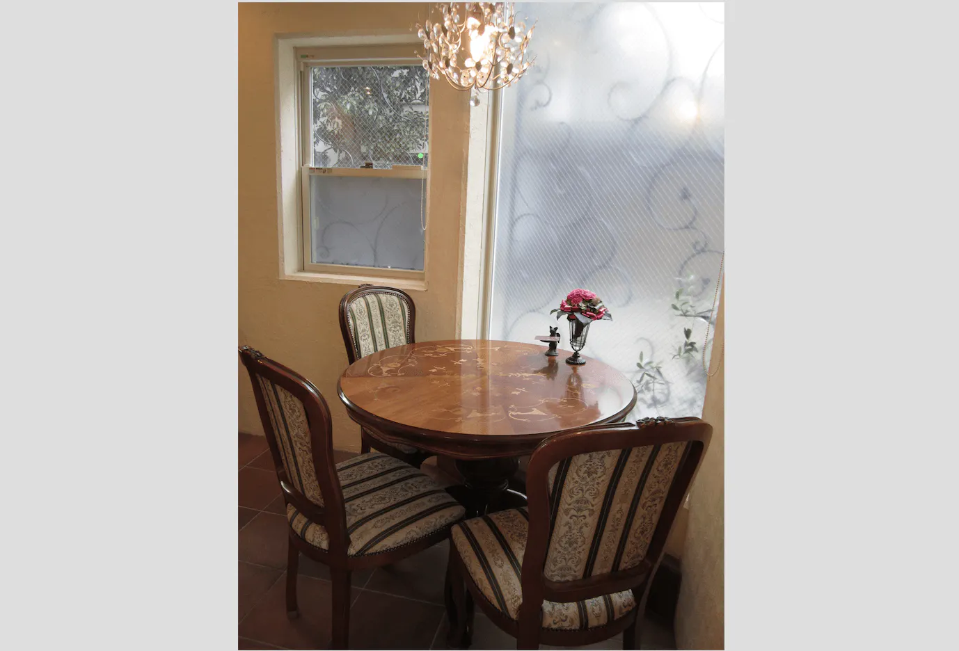 【三軒茶屋駅4分】好アクセスで落ち着いた雰囲気のおしゃれなレンタルカフェ