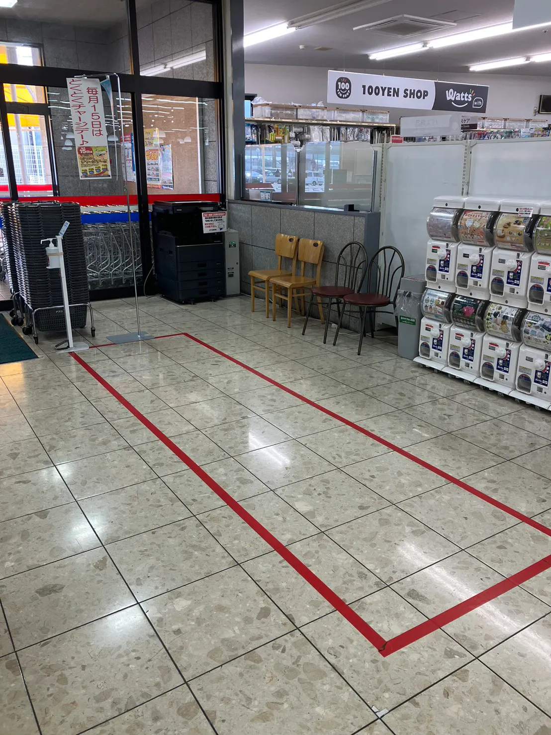 【ナフコ不二屋木曽川店】店内共用部のイベントスペース
