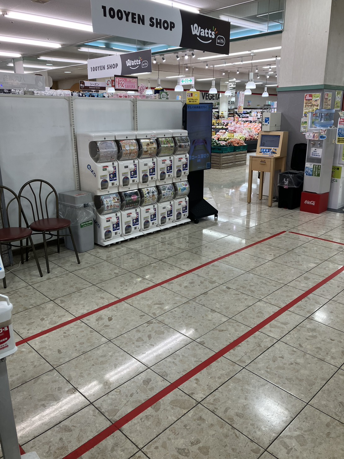 【ナフコ不二屋木曽川店】店内共用部のイベントスペース