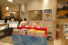 【アミュプラザ長崎】1F 惣菜の販売に最適!実演販売も可能!