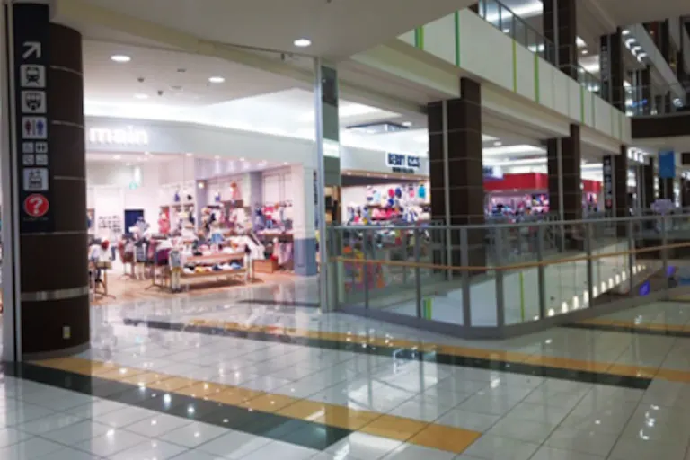 【イオンモール大日*】イオン棟2F:プティマイン前の画像1