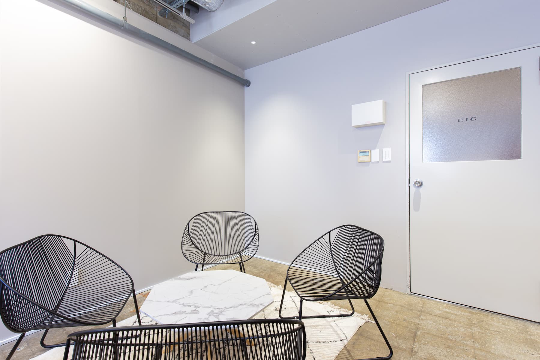 【池尻大橋駅徒歩3分】複合施設内にあるセミナーやワークショップに最適なプロジェクター完備の多目的レンタルスペースの画像9