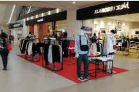 【イオンモール沖縄ライカム】2F ヴィレッジ入口広場