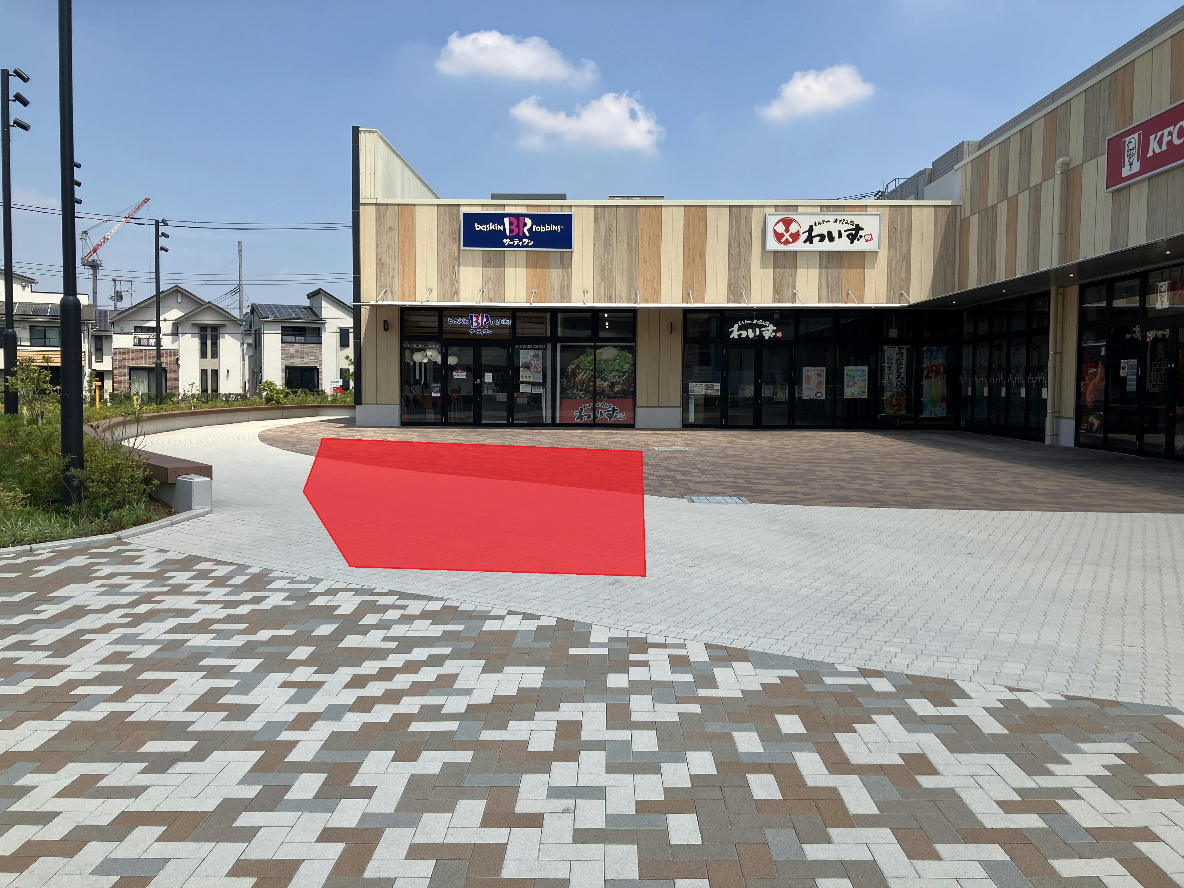 【SOCOLA所沢】1階屋外（ケンタッキー前） 販促プロモーションに最適な催事イベントスペースの画像