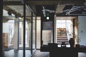 【鮫洲駅3分】アパレルの展示会場やポップアップストア、撮影に最適な一棟利用も可能なイベントスペース(2F)