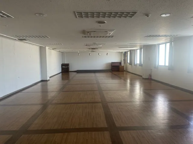 【フレスタモールカジル瀬戸田】展示会、プロモーションに最適な2階ホールスペース