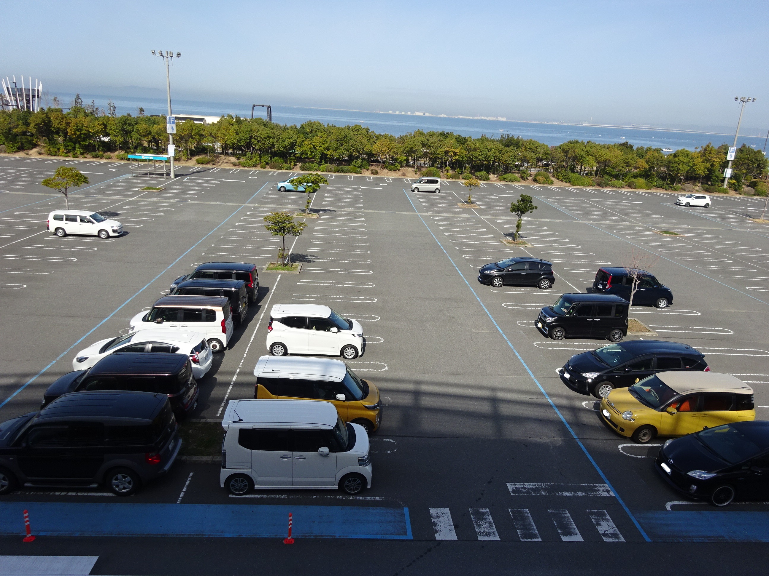 【イオンモールりんくう泉南】海側駐車場（1区画～）