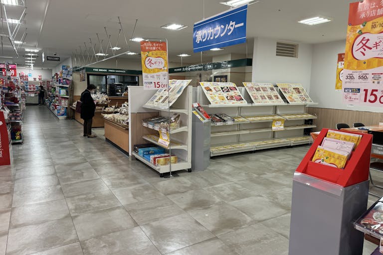 【西友 成増店】1Fエレベーター・入口横ギフト売場 プロモーション用途や物販、食物販のポップアップストアに最適なスーパー店内催事イベントスペースの画像4