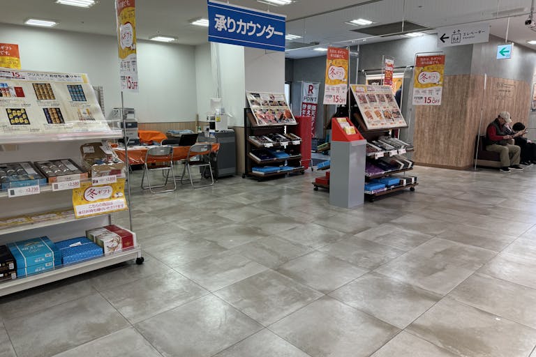【西友 成増店】1Fエレベーター・入口横ギフト売場 プロモーション用途や物販、食物販のポップアップストアに最適なスーパー店内催事イベントスペースの画像7