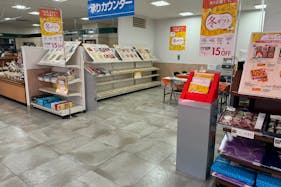 【西友 成増店】1Fエレベーター・入口横ギフト売場 プロモーション用途や物販、食物販のポップアップストアに最適なスーパー店内催事イベントスペース