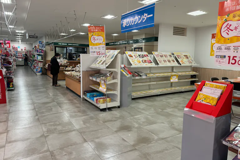 【西友 成増店】1Fエレベーター・入口横ギフト売場 プロモーション用途や物販、食物販のポップアップストアに最適なスーパー店内催事イベントスペースの画像4