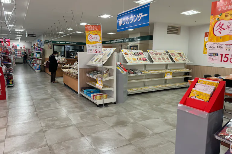 【西友 成増店】1Fエレベーター・入口横ギフト売場 プロモーション用途や物販、食物販のポップアップストアに最適なスーパー店内催事イベントスペースの画像4