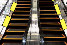 【イオンモール徳島】モール内広告 エスカレーター