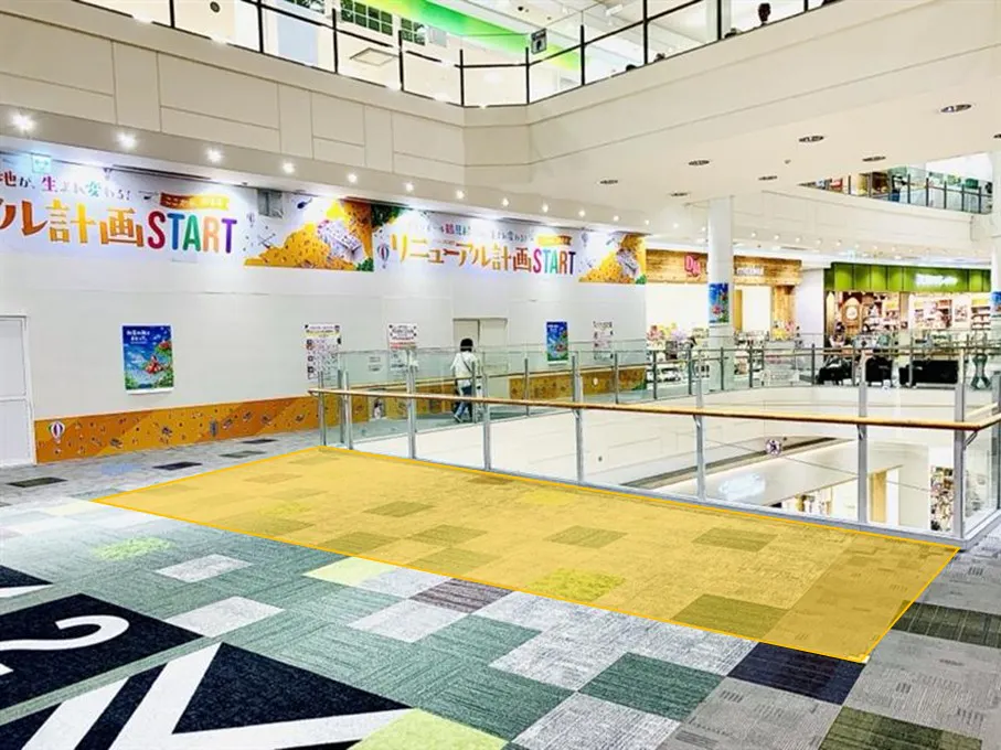 【イオンモール鶴見緑地】【2F】中央エスカレーター前