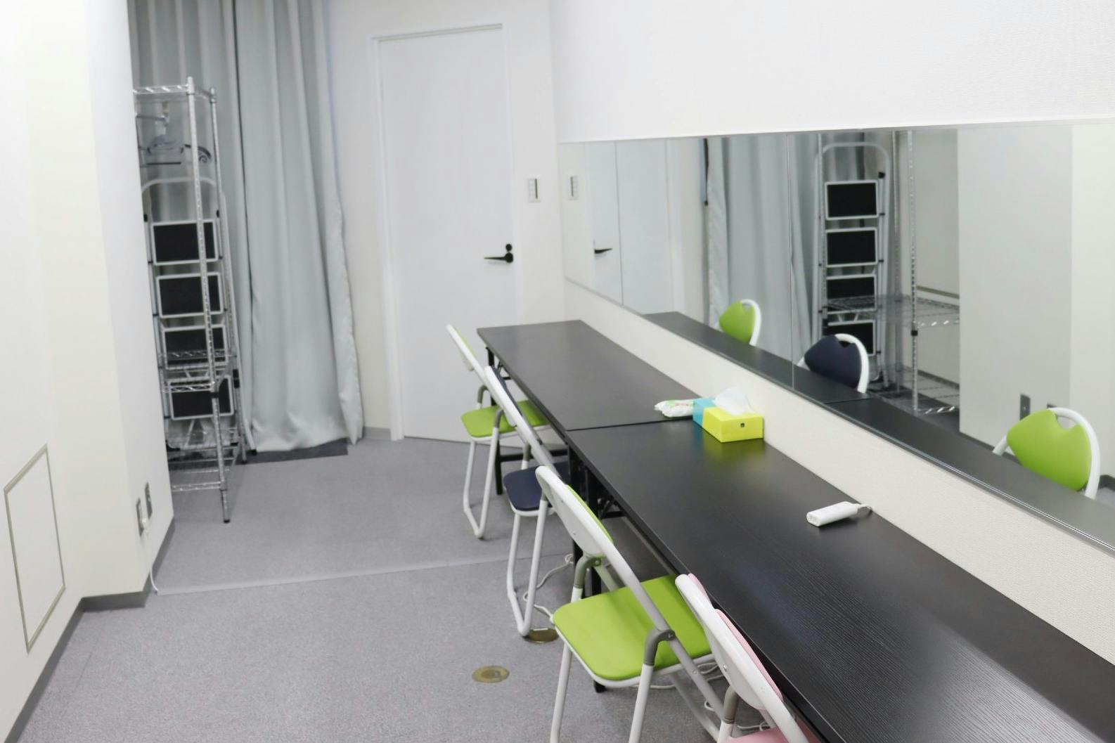 【代々木八幡駅6分】撮影用途やワークショップ、セミナー等に最適なスタジオイベントスペース