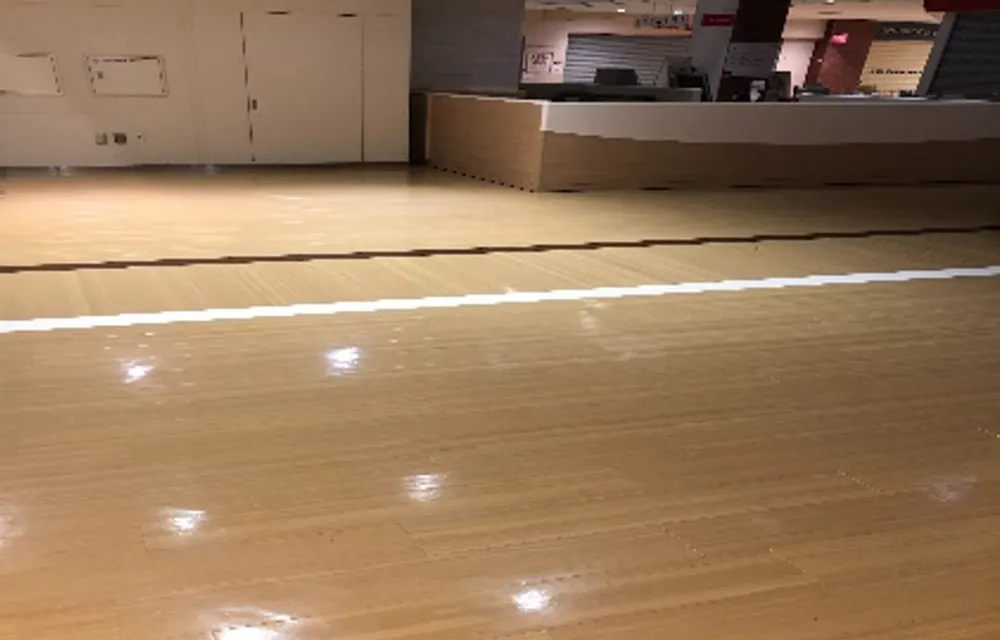 【ララガーデン川口】1階 プラザ③