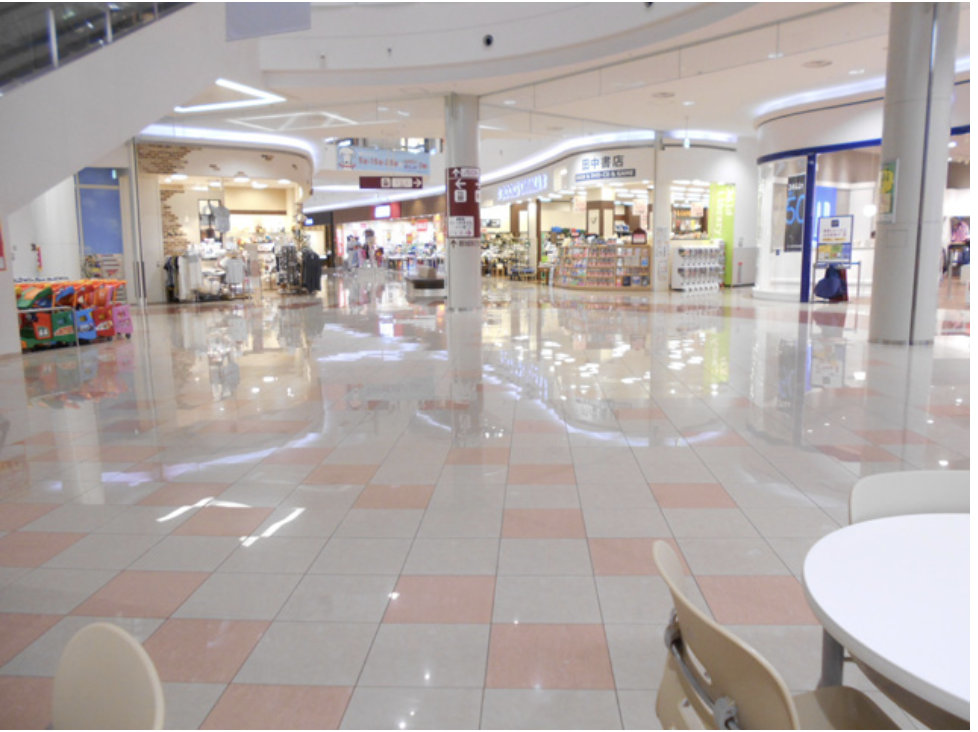 【イオンモール都城駅前】イーストコート