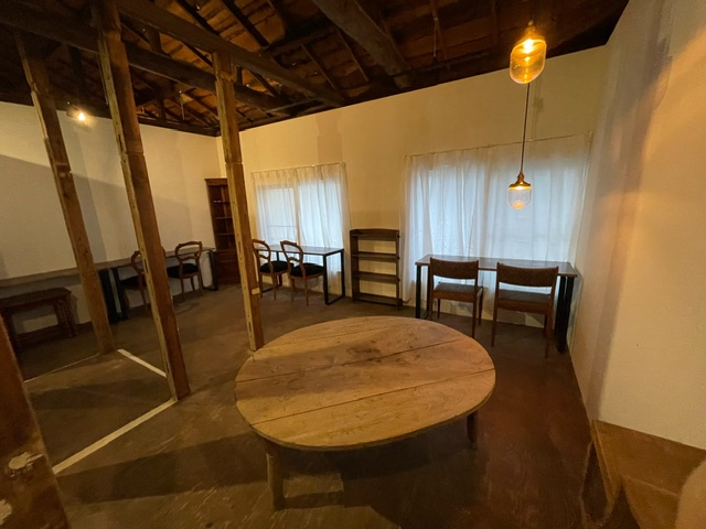 【浅草駅9分】撮影や展示会に適したヴィンテージ家具で装飾したレンタルギャラリー