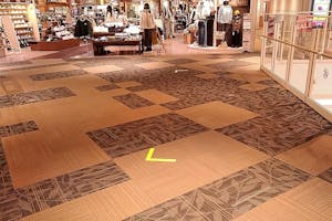 【イオンモール久御山】各種プロモーションや物販に最適なムラサキスポーツ前イベントスペース