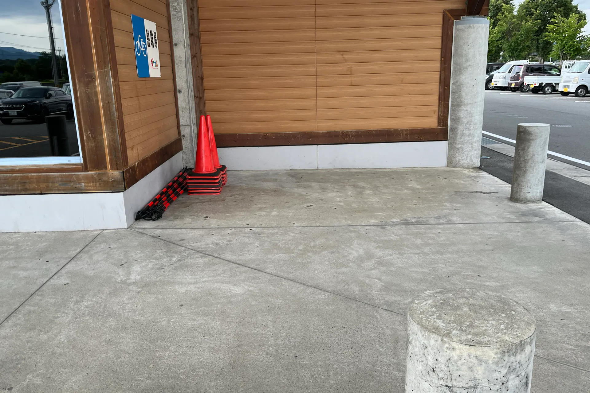 【ダイナム長野駒ヶ根店】キッチンカーや各種プロモーションイベントでの出店に最適なアミューズメント施設のイベントスペース