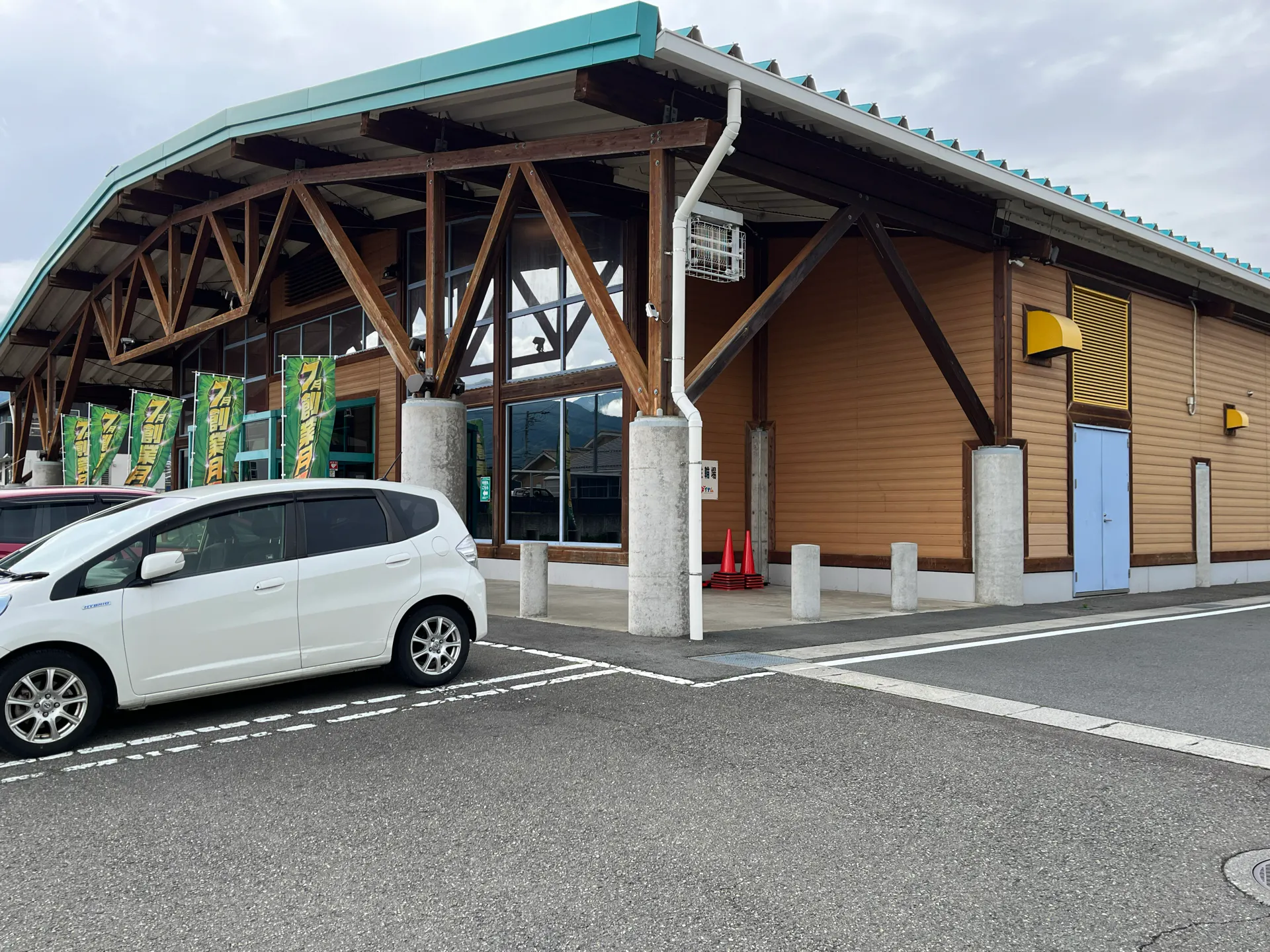 【ダイナム長野駒ヶ根店】キッチンカーや各種プロモーションイベントでの出店に最適なアミューズメント施設のイベントスペース