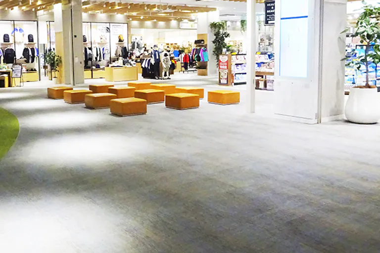 【イオンモール堺北花田】ブリッジ⑥ ココカラファイン前の画像1