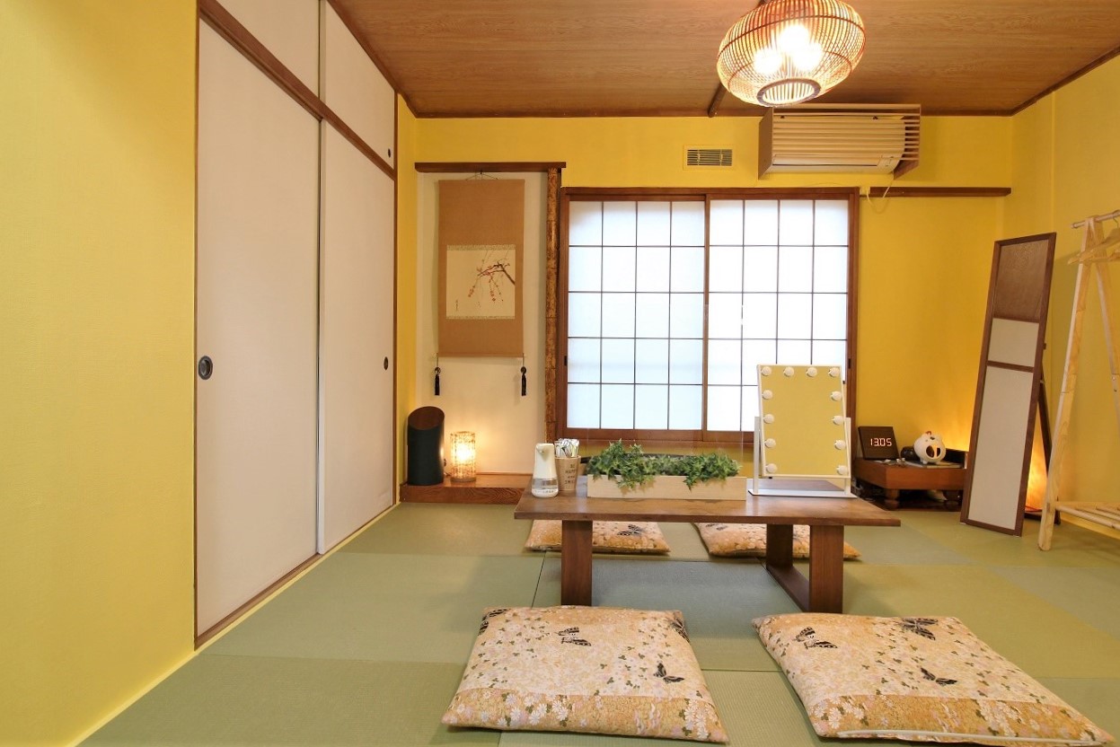 【池尻大橋駅9分】２階建てハウススタジオ（トーク番組／生配信／料理／対談シーンなど）