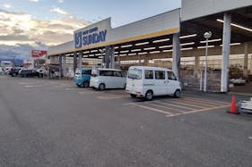 【サンデー北上江釣子店】屋外駐車場 キッチンカーの出店に最適なホームセンター内駐車場の屋外イベントスペース