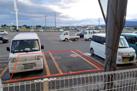 【サンデー北上江釣子店】屋外駐車場 キッチンカーの出店に最適なホームセンター内駐車場の屋外イベントスペース