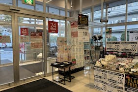 【西友 南葛西店】1F入口横 プロモーション用途や物販、食物販のポップアップストアに最適なスーパー店内催事イベントスペース