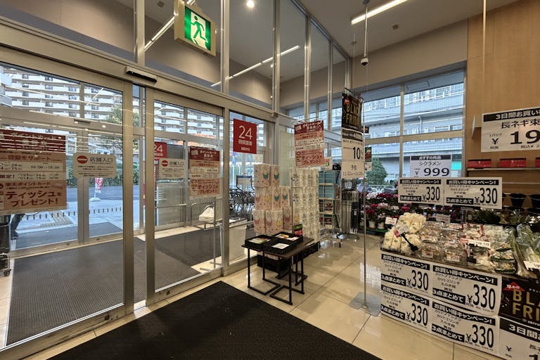 【西友 南葛西店】1F入口横 プロモーション用途や物販、食物販のポップアップストアに最適なスーパー店内催事イベントスペースの画像5