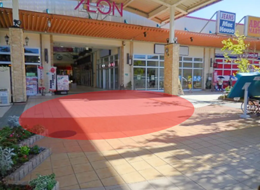 【イオンタウン周南/セントラルコート】大型プロモーションイベントや展示会、マルシェ等に最適な敷地内中央のメイン動線上にある大型屋外スペース